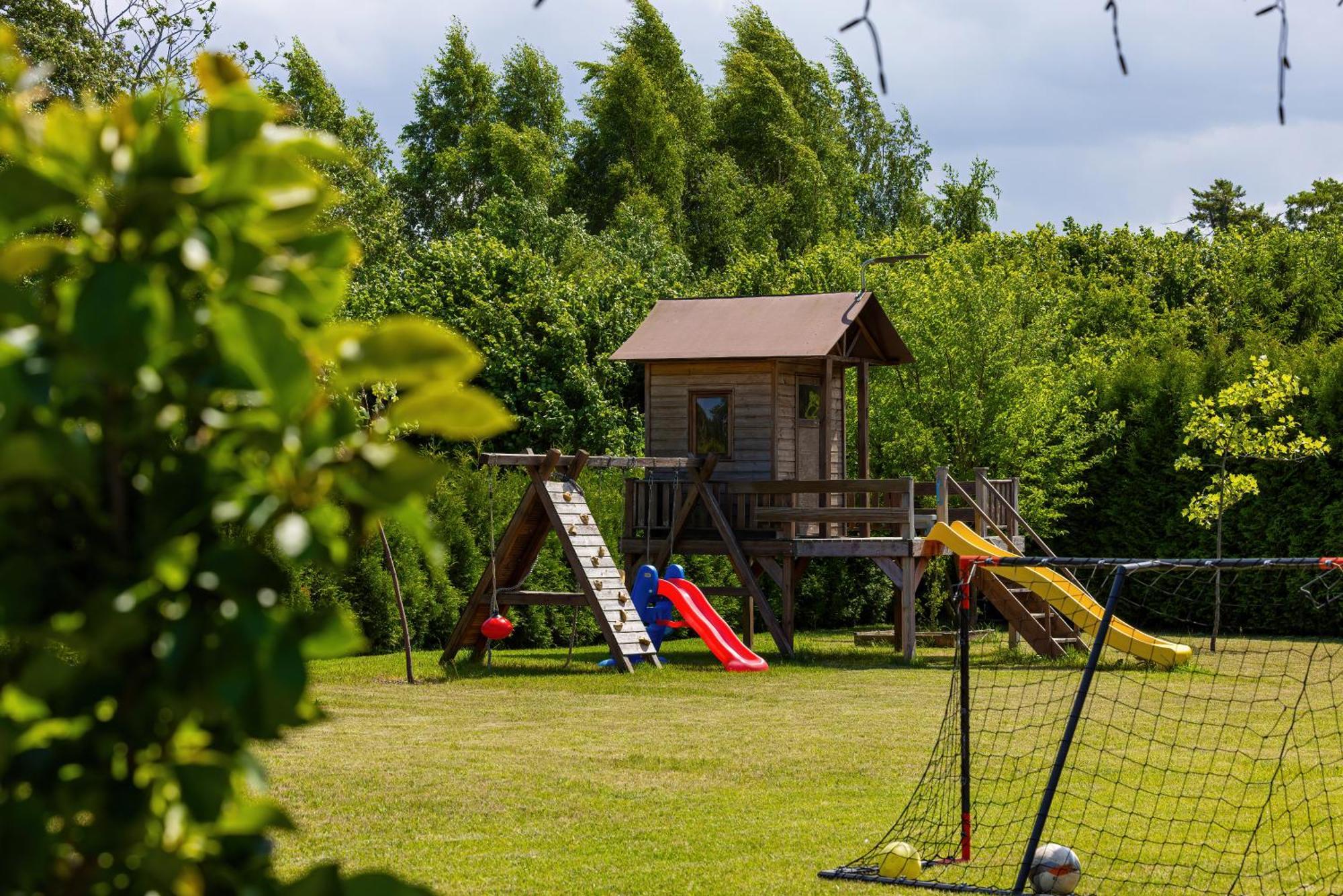 Mussurhouse Villa Ustka Eksteriør bilde